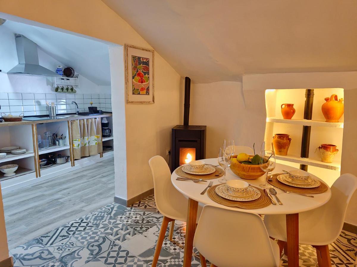 Apartamentos Rurales Tinguaton Aldeanueva de Barbarroya Eksteriør bilde