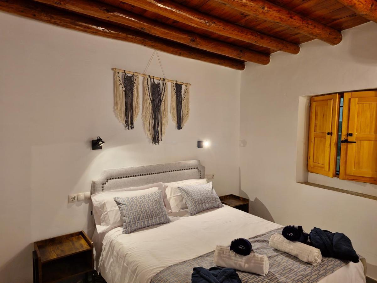 Apartamentos Rurales Tinguaton Aldeanueva de Barbarroya Eksteriør bilde